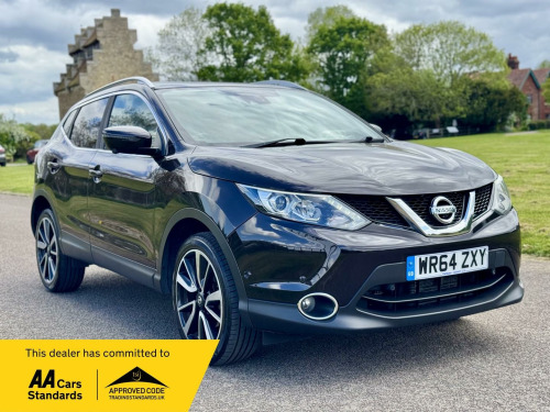 Nissan Qashqai  1.2 DIG-T Tekna XTRON 2WD Euro 5 (s/s) 5dr