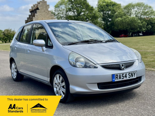 Honda Jazz  1.4 i-DSI SE CVT-7 5dr
