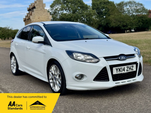 Ford Focus  1.6 Zetec S Powershift Euro 5 5dr