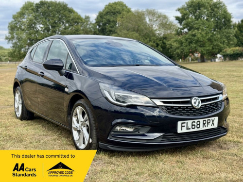 Vauxhall Astra  1.6 CDTi BlueInjection SRi Nav Auto Euro 6 (s/s) 5dr