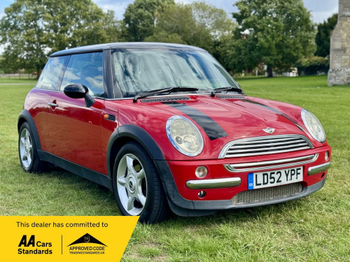 MINI Hatch  1.6 Cooper CVT Euro 3 3dr