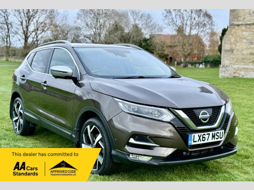 Nissan Qashqai  1.2 DIG-T Tekna+ XTRON Euro 6 (s/s) 5dr