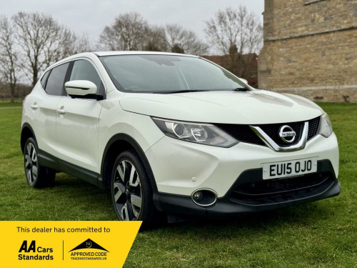 Nissan Qashqai  1.2 DIG-T n-tec XTRON 2WD Euro 6 (s/s) 5dr 