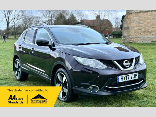 Nissan Qashqai  1.2 DIG-T N-Connecta XTRON 2WD Euro 6 (s/s) 5dr 