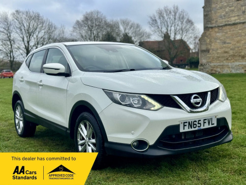 Nissan Qashqai  1.2 DIG-T Acenta XTRON 2WD Euro 6 (s/s) 5dr 