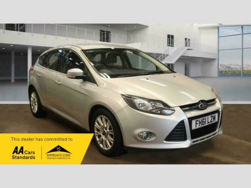 Ford Focus  1.6 TDCi Titanium Euro 5 (s/s) 5dr