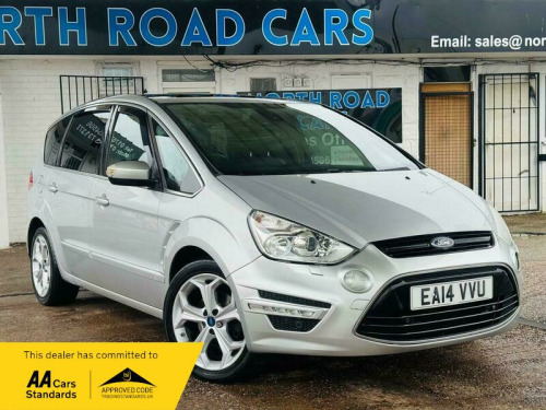 Ford S-MAX  2.2 TDCi Titanium Auto Euro 5 5dr 