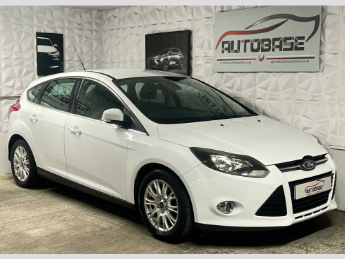 Ford Focus  1.6 Titanium Powershift Euro 5 5dr