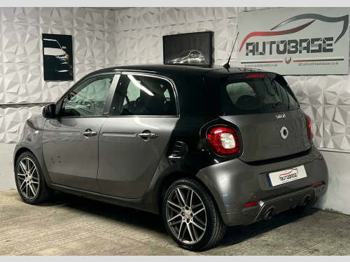 Smart forfour  0.9T BRABUS Xclusive Twinamic Euro 6 (s/s) 5dr