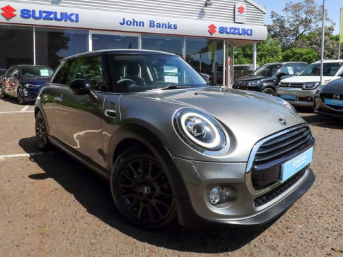 MINI Hatchback  1.5 Cooper Classic II 3dr