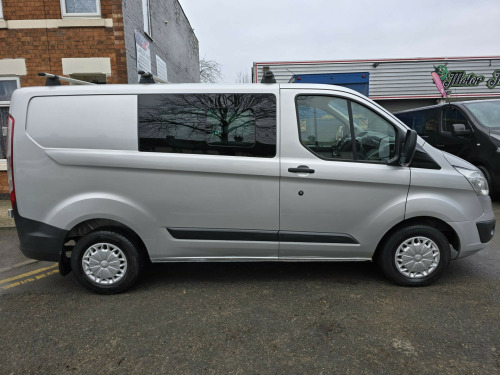 Ford Transit Custom  2.2 TDCi 125ps Low Roof D/Cab Trend Van