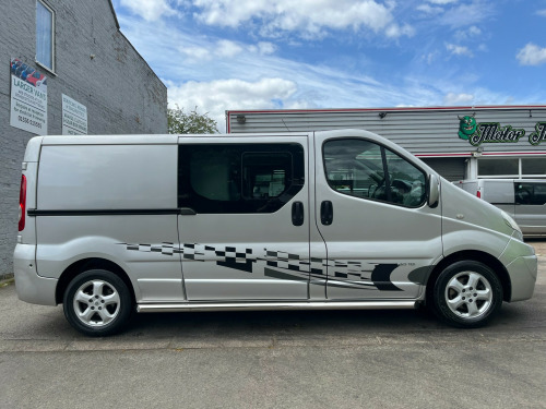 Renault Trafic  LL29dCi 115 Sport Nav LWB Crew Van
