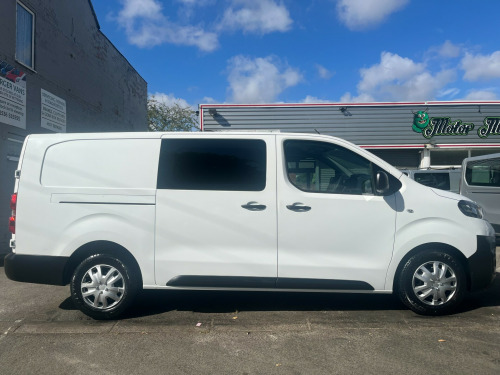 Vauxhall Vivaro  3100 2.0d 120PS Edition 6 Seat Crew Van 