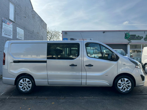 Vauxhall Vivaro  1.6 CDTi 2900 Sportive 6 Seat LWB Crew Van 