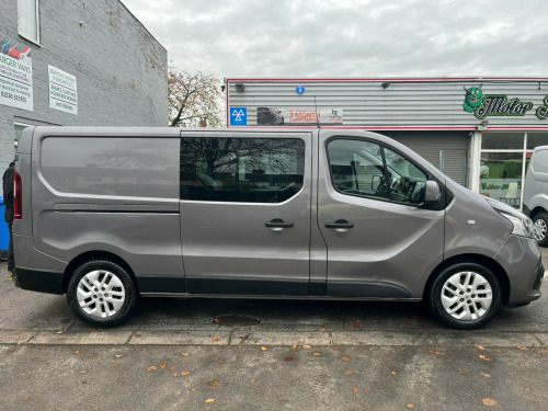 Renault Trafic  1.6 dCi Energy Sport Nav 6 Seat LWB Crew Van 