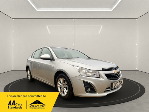 Chevrolet Cruze  1.6 LT Auto Euro 5 5dr