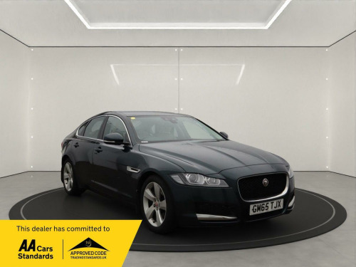 Jaguar XF  2.0d Portfolio Auto Euro 6 (s/s) 4dr