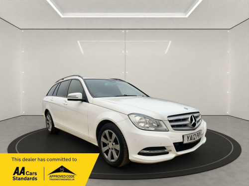 Mercedes-Benz C-Class C180 1.6 C180 BlueEfficiency Executive SE G-Tronic+ Euro 5 (s/s) 5dr