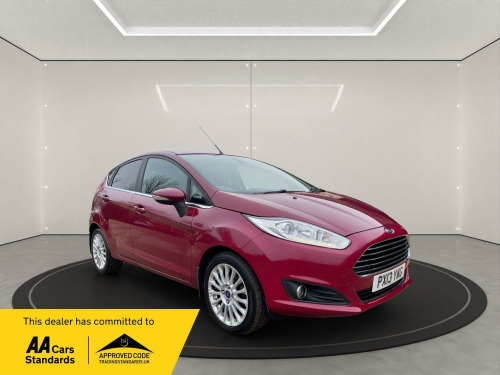 Ford Fiesta  1.0T EcoBoost Titanium Euro 5 (s/s) 5dr