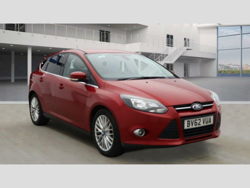 Ford Focus  1.0T EcoBoost Zetec Euro 5 (s/s) 5dr