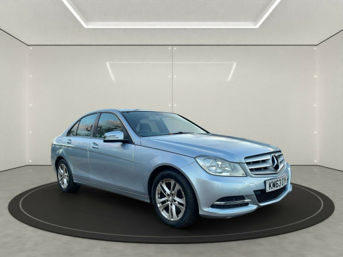 Mercedes-Benz C-Class C180 1.6 C180 Executive SE G-Tronic+ Euro 6 (s/s) 4dr 