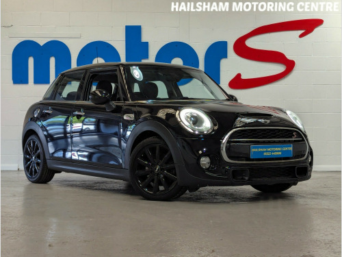 MINI Hatch  2.0 Cooper S 5dr**TWO OWNERS FROM NEW**