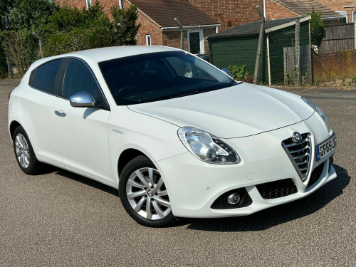 Alfa Romeo Giulietta  1.6 JTDM-2 Business Edition Euro 6 (s/s) 5dr