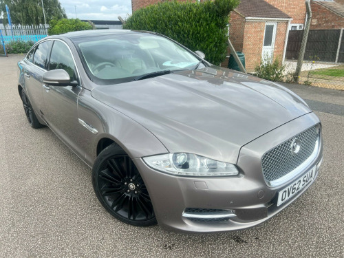 Jaguar XJ  3.0d V6 Portfolio Auto Euro 5 (s/s) 4dr