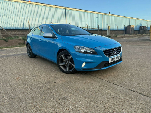 Volvo V40  2.0 D2 R-Design Nav Euro 6 (s/s) 5dr