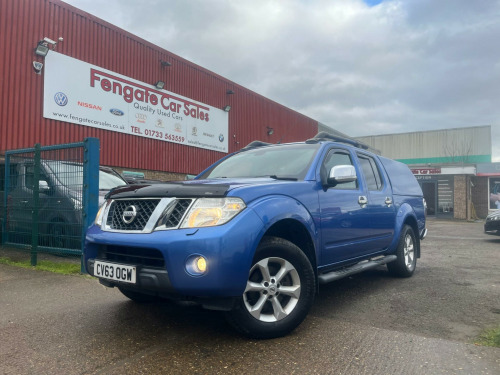 Nissan Navara  2.5 dCi Tekna 4WD Euro 5 4dr