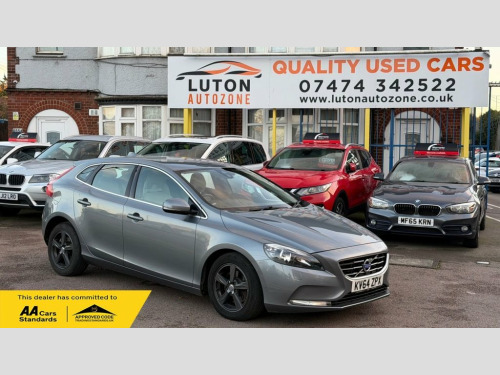 Volvo V40  1.6 D2 SE Hatchback 5dr Diesel Powershift Euro 5 (