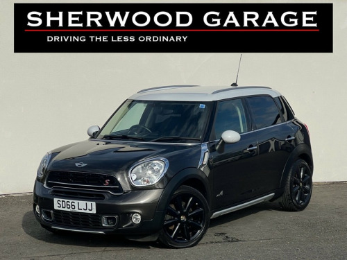 MINI Countryman  1.6 COOPER S ALL4 5d 184 BHP LOW MILES , 2 TONE PA