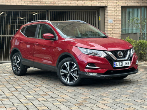 Nissan Qashqai  1.3 DIG-T N-Connecta DCT Auto Euro 6 (s/s) 5dr