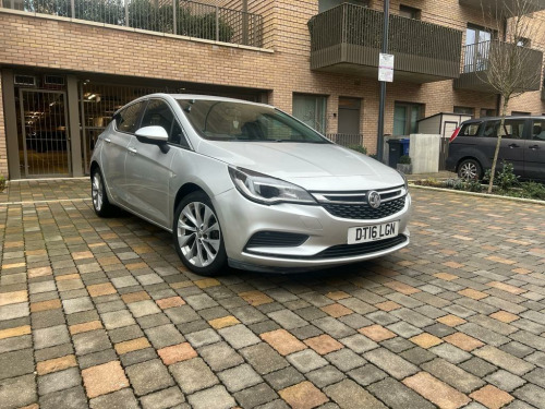 Vauxhall Astra  1.4i Design Euro 6 5dr