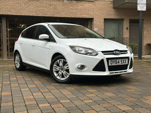 Ford Focus  1.0T EcoBoost Titanium Navigator Euro 5 (s/s) 5dr