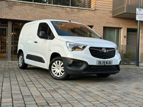 Vauxhall Combo  1.6 Turbo D 2000 Edition L1 H1 Euro 6 4dr
