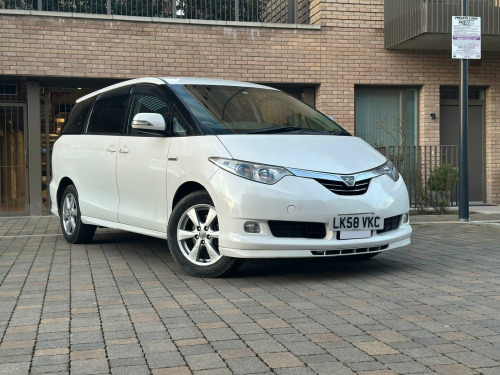 Toyota Estima  2008