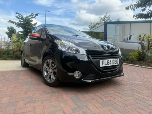 Peugeot 208  1.2 VTi PureTech Roland Garros Euro 5 5dr