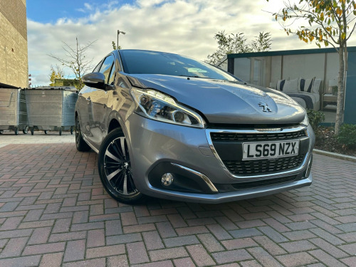 Peugeot 208  1.2 PureTech Tech Edition Euro 6 (s/s) 5dr 
