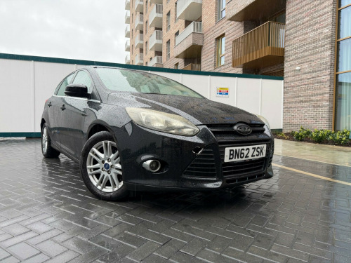 Ford Focus  1.0T EcoBoost Titanium Euro 5 (s/s) 5dr