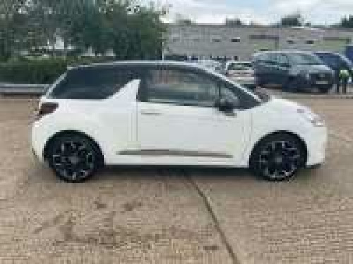 Citroen DS3  1.6 e-HDi Airdream DStyle Plus Euro 5 (s/s) 3dr