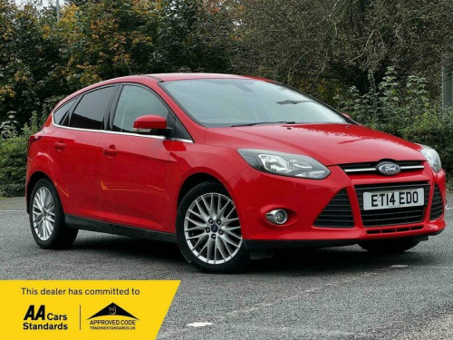 Ford Focus  1.0T EcoBoost Zetec Euro 5 (s/s) 5dr