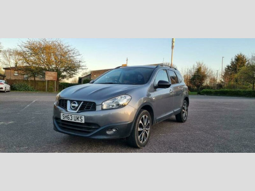 Nissan Qashqai+2  2.0 360 CVT 4WD Euro 5 5dr