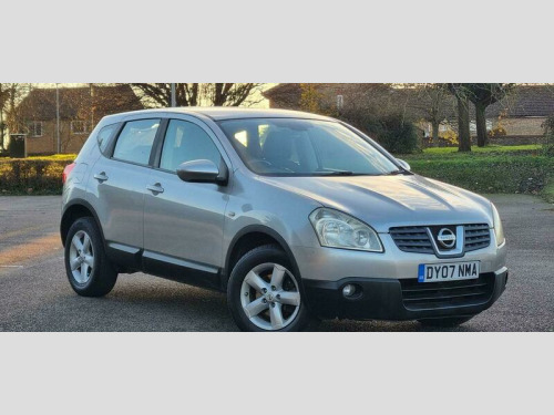 Nissan Qashqai  2.0 Acenta CVT 5dr