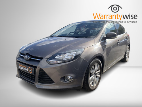 Ford Focus  2.0 TDCi Titanium Navigator Hatchback 5dr Diesel Powershift Euro 5 (140 ps)