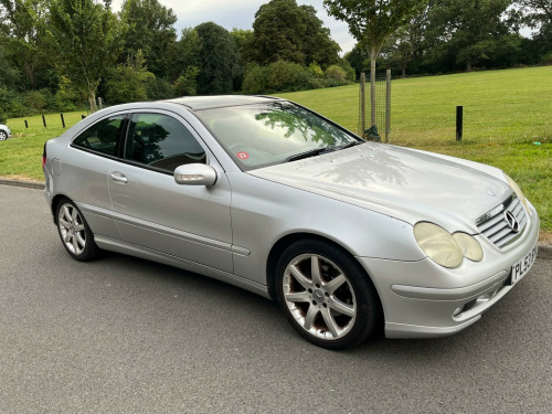 Mercedes-Benz C-Class C200 2.1 C200 CDI SE 2dr