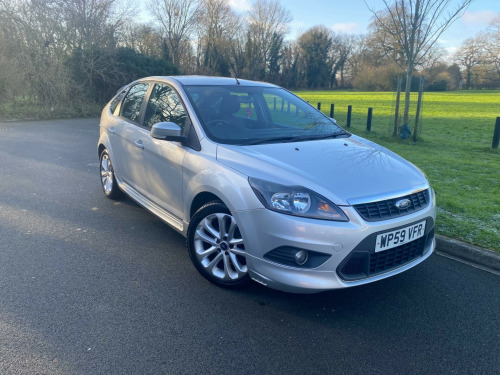 Ford Focus  1.6 Zetec S 5dr