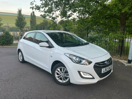 Hyundai i30  1.4 Active Euro 5 5dr