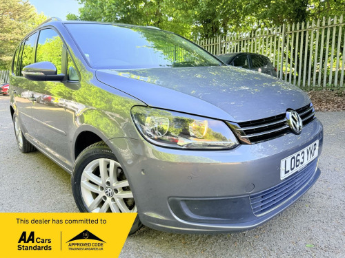 Volkswagen Touran  1.6 TDI BlueMotion Tech SE DSG Euro 5 (s/s) 5dr