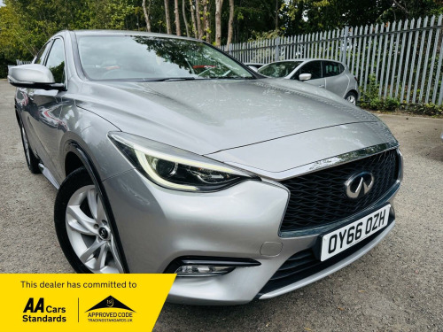 Infiniti Q30  1.6T Business Executive DCT Euro 6 (s/s) 5dr